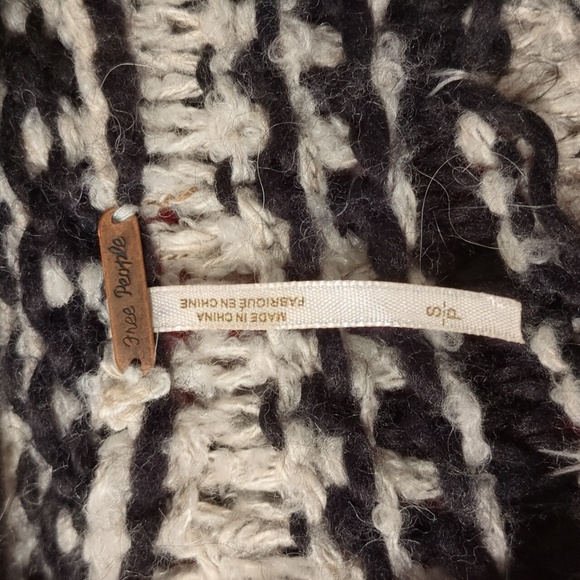 Free People, sz Small, black/off-white sweater ~ alpaca, wool, linen blends - Picture 2 of 8